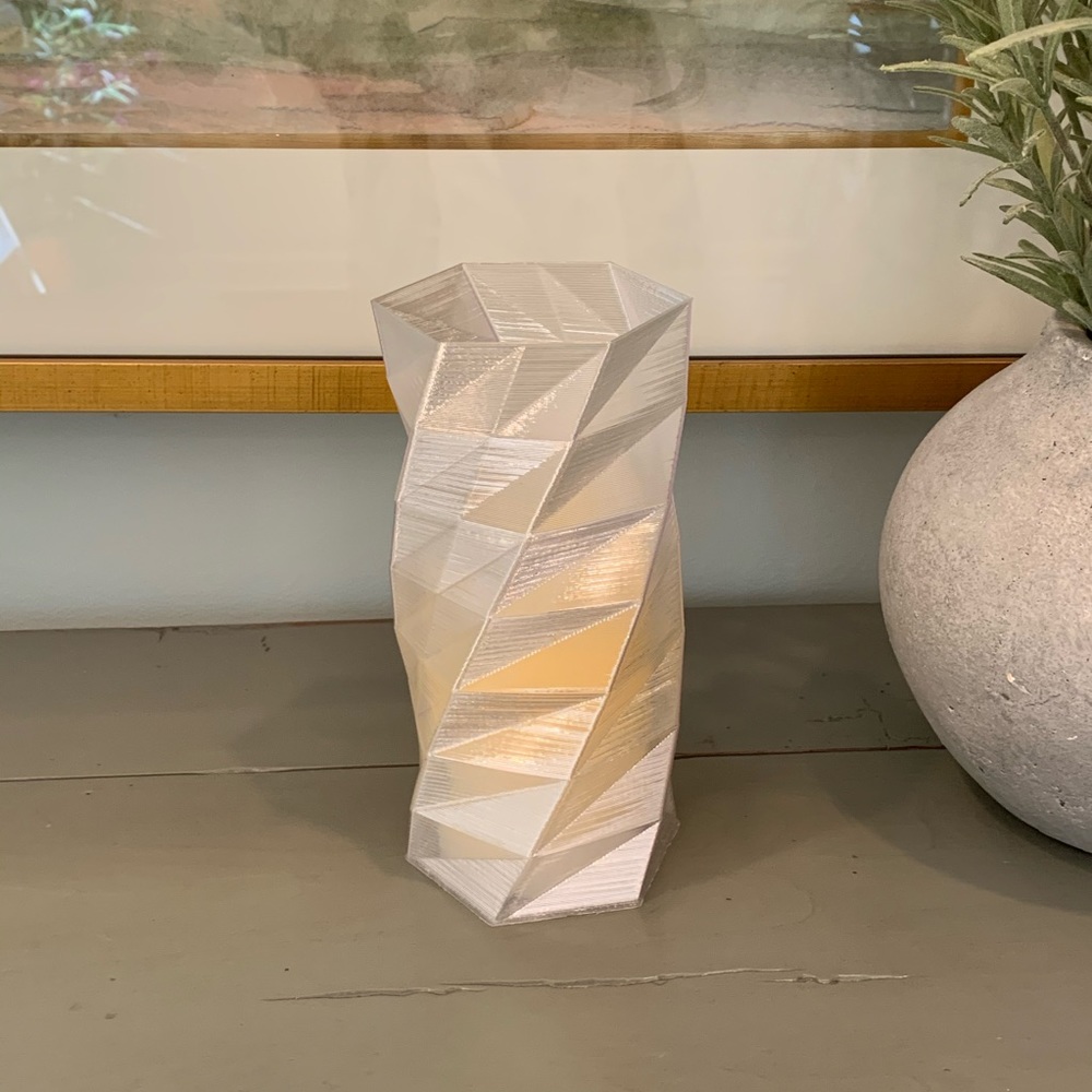 Modern candle holder